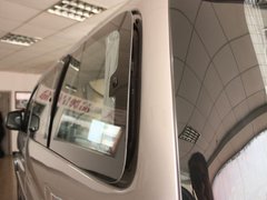 2011款 政采版2.4 手动 汽油豪华版 7座