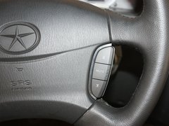 2011款 政采版2.4 手动 汽油豪华版 7座