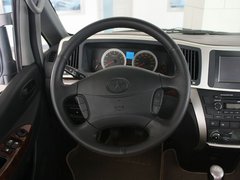 2011款 政采版2.4 手动 汽油豪华版 7座