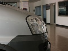 2011款 政采版2.4 手动 汽油豪华版 7座