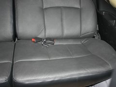 2011款 2.0 手动 汽油舒适版 7座