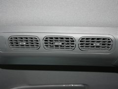 2011款 2.0 手动 汽油舒适版 7座