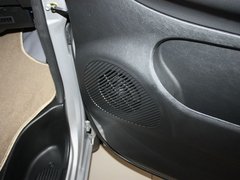 2011款 2.0 手动 汽油舒适版 7座