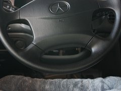 2011款 2.0 手动 汽油舒适版 7座