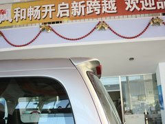 2011款 2.0 手动 汽油舒适版 7座