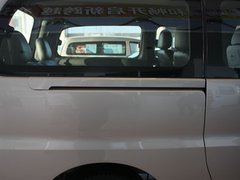 2011款 2.0 手动 汽油舒适版 7座