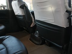 2011款 2.0 手动 汽油舒适版 7座