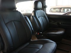 2011款 2.0 手动 汽油舒适版 7座