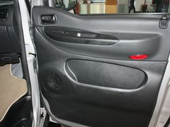 2011款 2.0 手动 汽油舒适版 7座