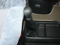 2011款 2.0 手动 汽油舒适版 7座