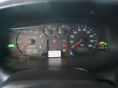 2011款 2.0 手动 汽油舒适版 7座
