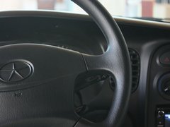 2011款 2.0 手动 汽油舒适版 7座