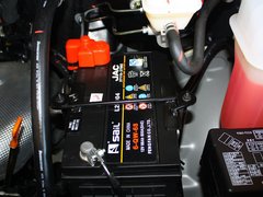 2011款 2.0 手动 汽油舒适版 7座