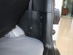 2011款 2.0 手动 汽油舒适版 7座