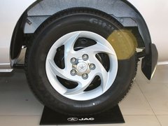 2011款 2.0 手动 汽油舒适版 7座