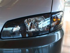 2011款 2.0 手动 汽油舒适版 7座
