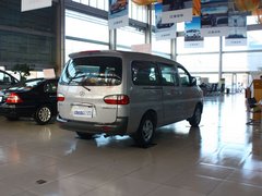 2011款 2.0 手动 汽油舒适版 7座