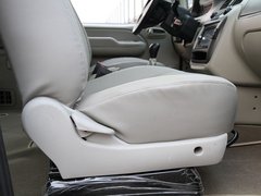 2011款 2.0 手动 汽油标准版 7座