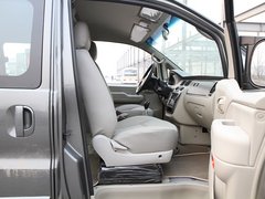 2011款 2.0 手动 汽油标准版 7座