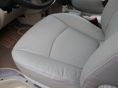 2011款 2.0 手动 汽油标准版 7座