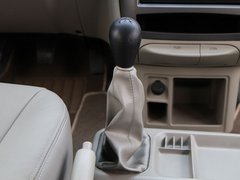 2011款 2.0 手动 汽油标准版 7座