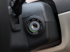 2011款 2.0 手动 汽油标准版 7座