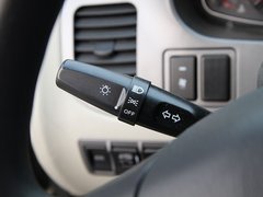 2011款 2.0 手动 汽油标准版 7座