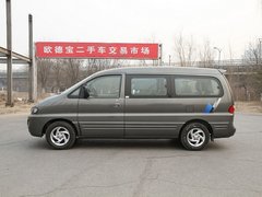 2011款 2.0 手动 汽油标准版 7座
