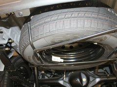 2011款 2.4 手动 汽油豪华版 7座