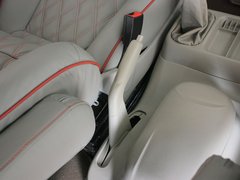 2011款 2.4 手动 汽油豪华版 7座