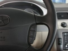 2011款 2.4 手动 汽油豪华版 7座