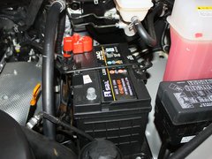 2011款 2.4 手动 汽油豪华版 7座