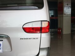 2011款 2.4 手动 汽油豪华版 7座
