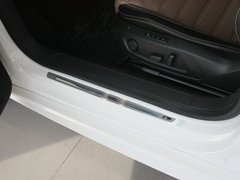 2012款 3.6 FSI 顶配版