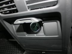 2012款 3.6 FSI 顶配版