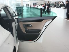 2012款 3.6 FSI 顶配版