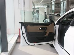 2012款 3.6 FSI 顶配版