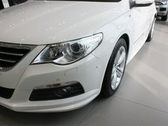 2012款 3.6 FSI 顶配版