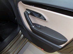 2012款 3.6 FSI 顶配版