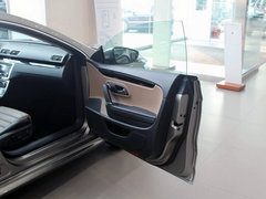 2012款 3.6 FSI 顶配版