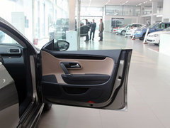 2012款 3.6 FSI 顶配版