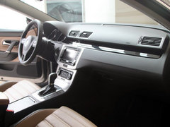2012款 3.6 FSI 顶配版