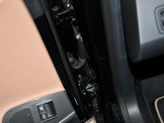 2012款 3.6 FSI 顶配版