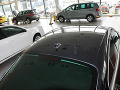 2012款 3.6 FSI 顶配版