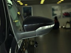 2012款 3.6 FSI 顶配版