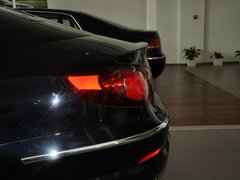 2012款 3.6 FSI 顶配版
