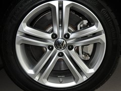 2012款 3.6 FSI 顶配版