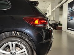 2011款 2.0TSI R-Line