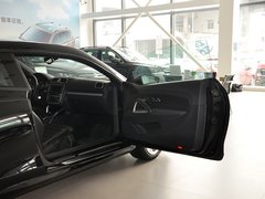 2011款 2.0TSI R-Line