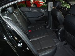 2012款 2.4L 自动 尊贵版